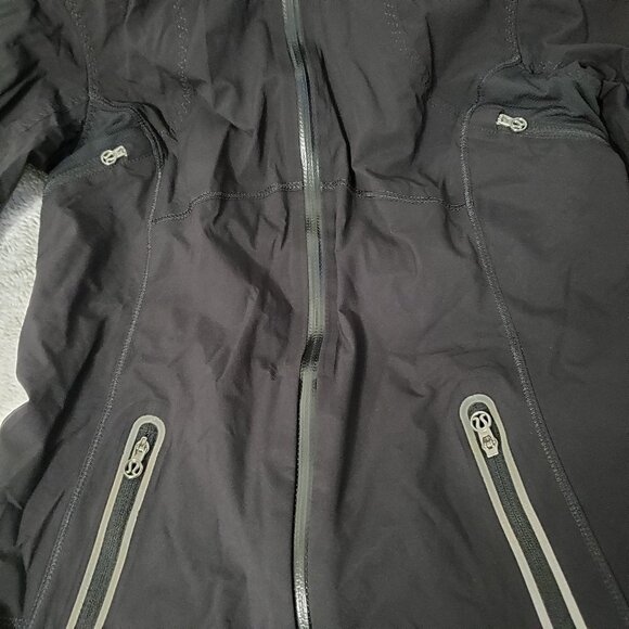 Lululemon Jacket - Picture 3 of 12
